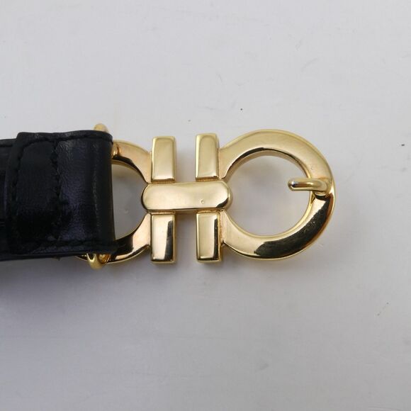 Vtg Salvatore Ferragamo Italy Gold Tone Gancini Buckle Black Leather Belt 236091 main image 6